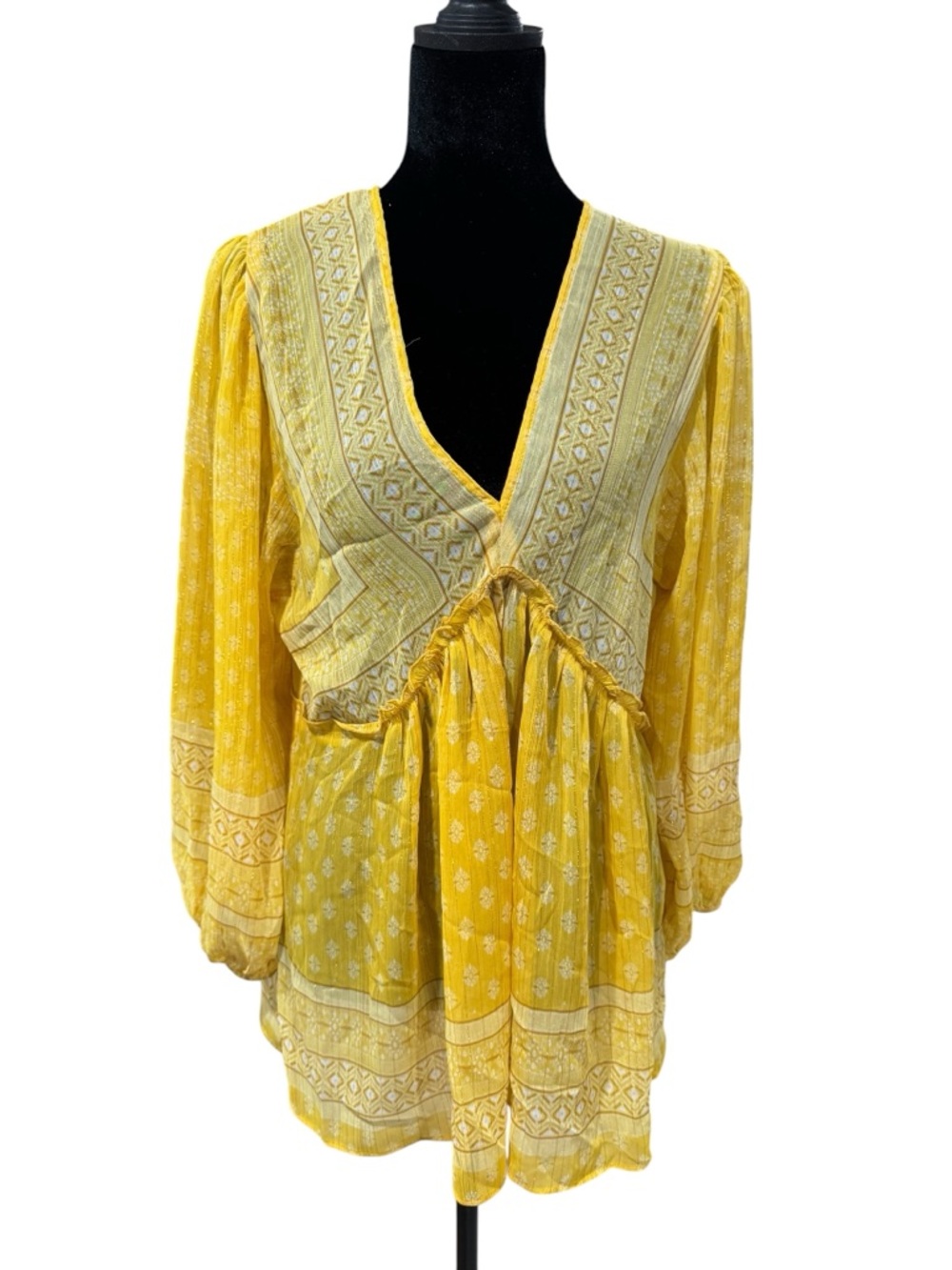 Rose + Olive Women Yellow Geometric Metallic Stripe V-Neck Tunic Top Medium NWT